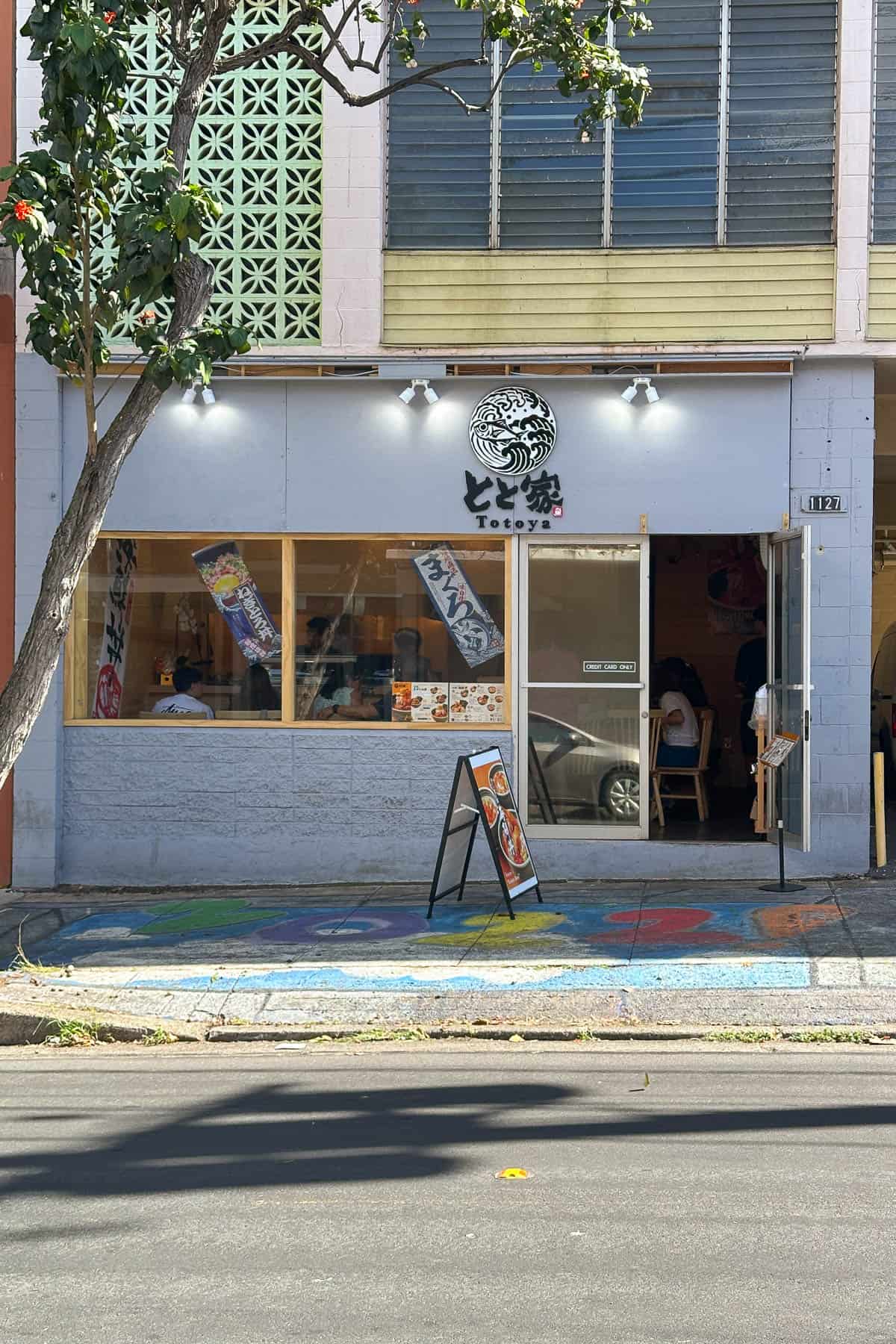 Exterior of Totoya in Kaimuki.