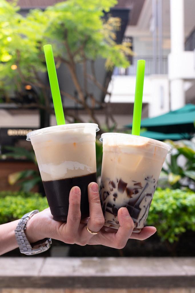 Coffee Jelly from La Palme D'or in Ala Moana Shopping Center. Left: how it's presented. Right: after you mix it up with the straw.