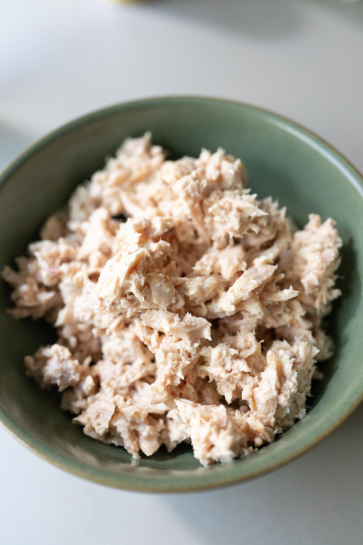 Tuna mixed with Kewpie Mayonnaise in a bowl
