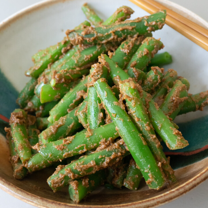 A dish of Green Beans with Sesame Dressing (Gomaae).