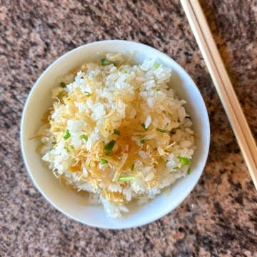 A bowl of Dried Scallop and Egg White Fried Rice.