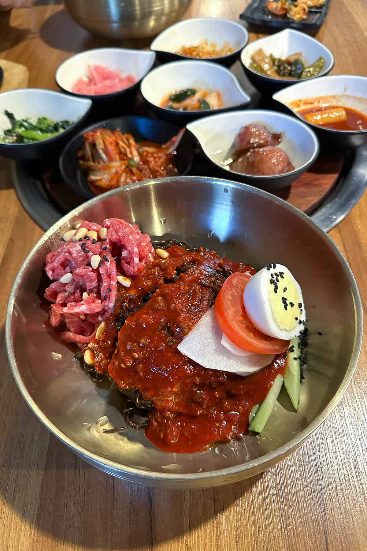 Cold noodles with beef tartare from Hangang.