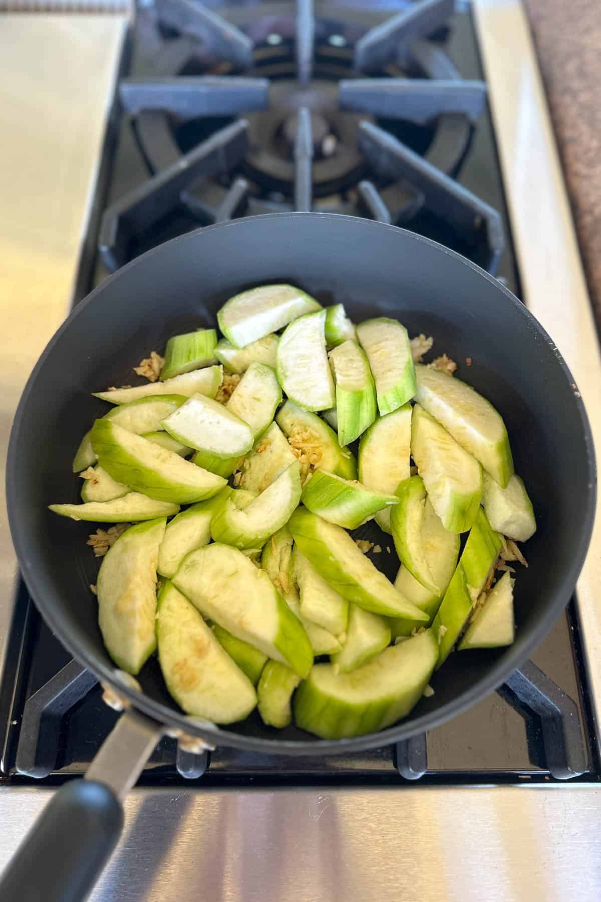 Making Loofah / Luffa Stir Fry.