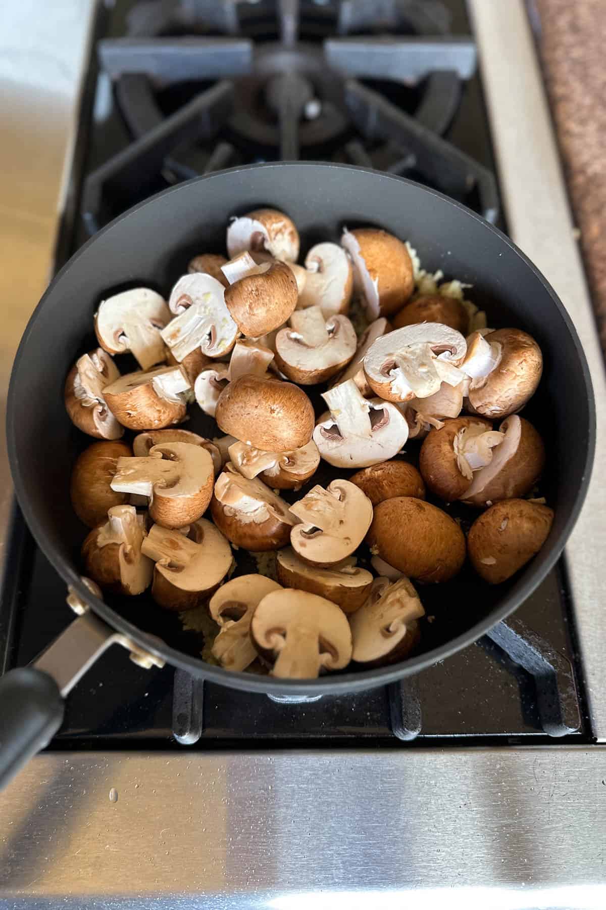 Making braised mushrooms.