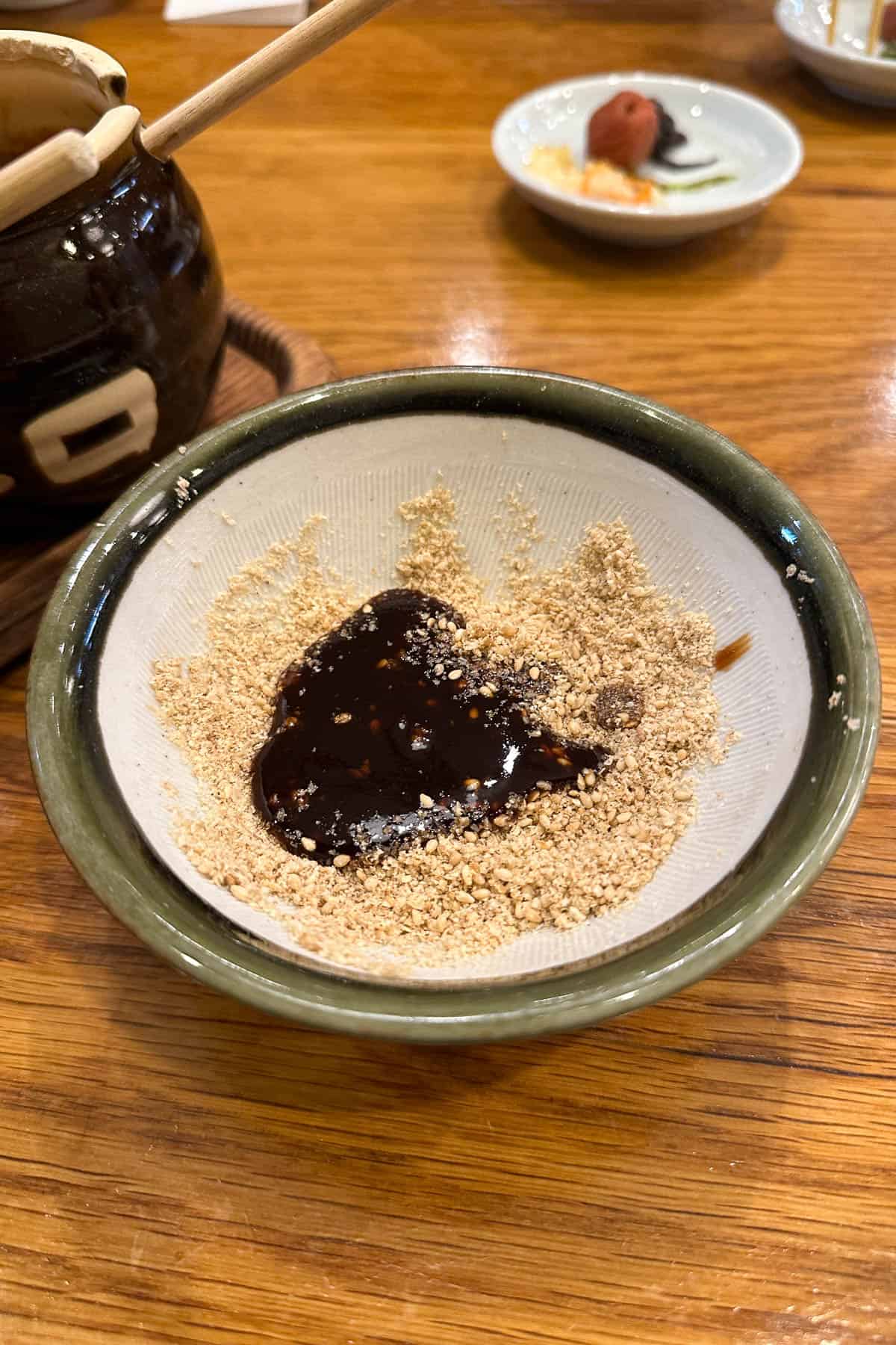 Tonkatsu Tamafuji sesame seeds.