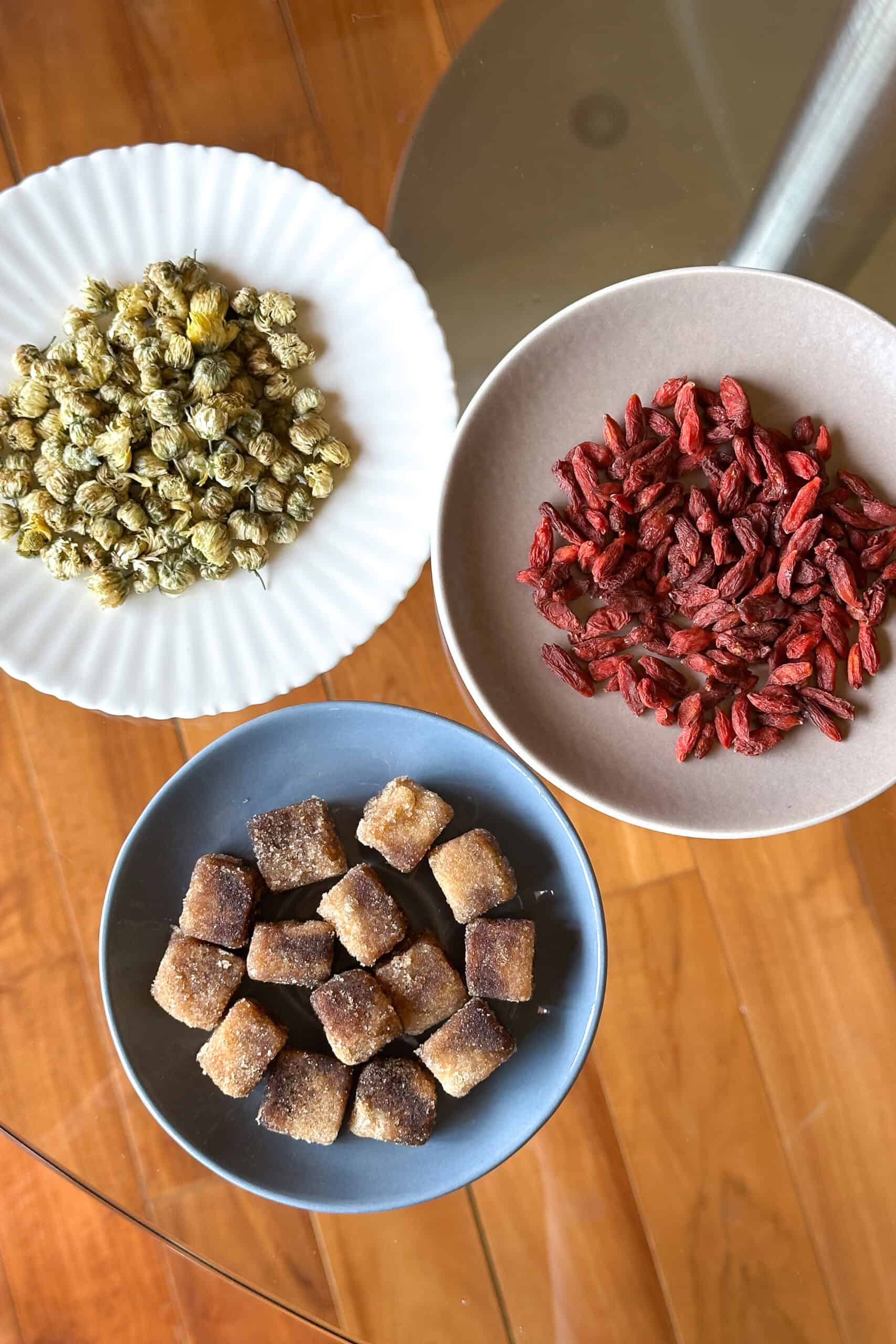 Ingredients for Chrysanthemum, Goji Berry, and Winter Melon Sugar Drink