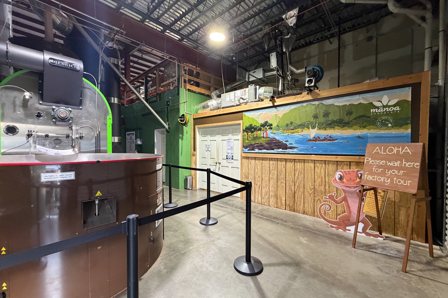 Manoa Chocolate Factory Tour welcome room.