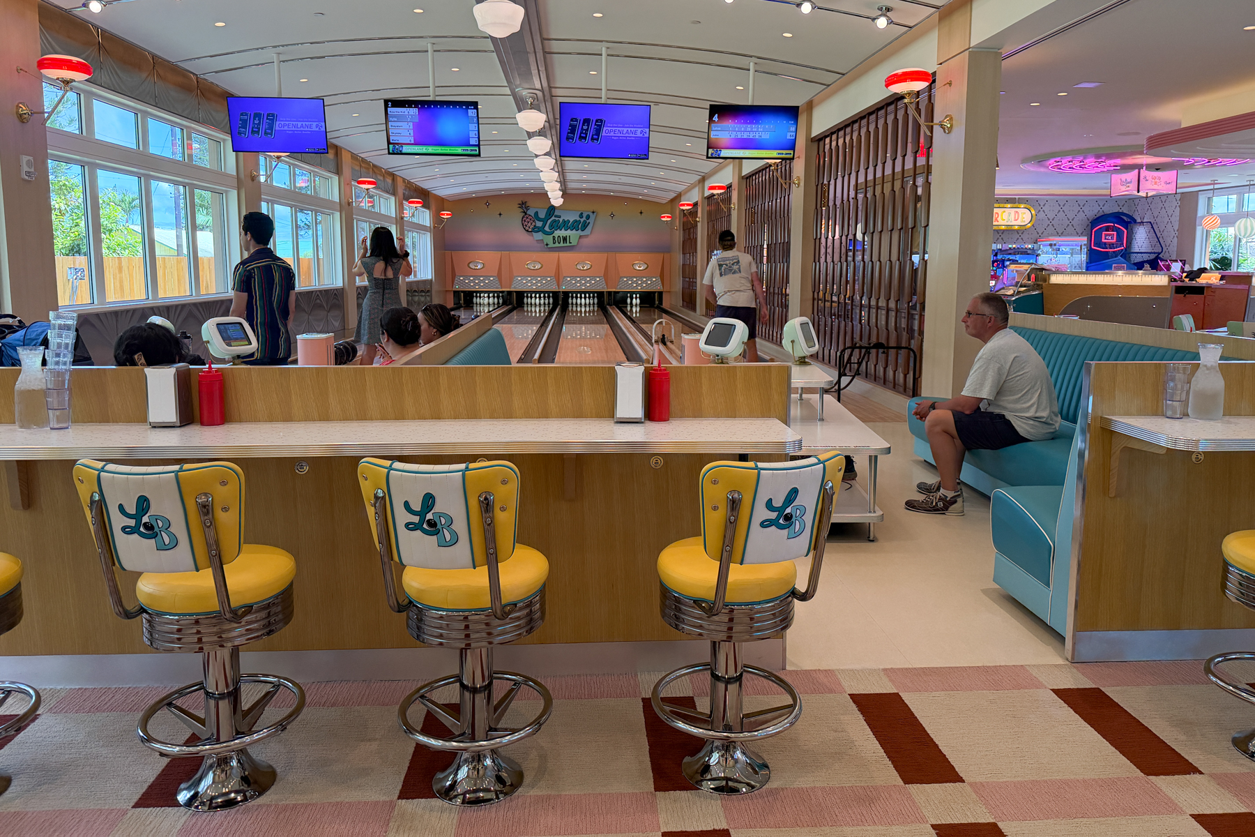 Bowling alley at Lanai Bowl