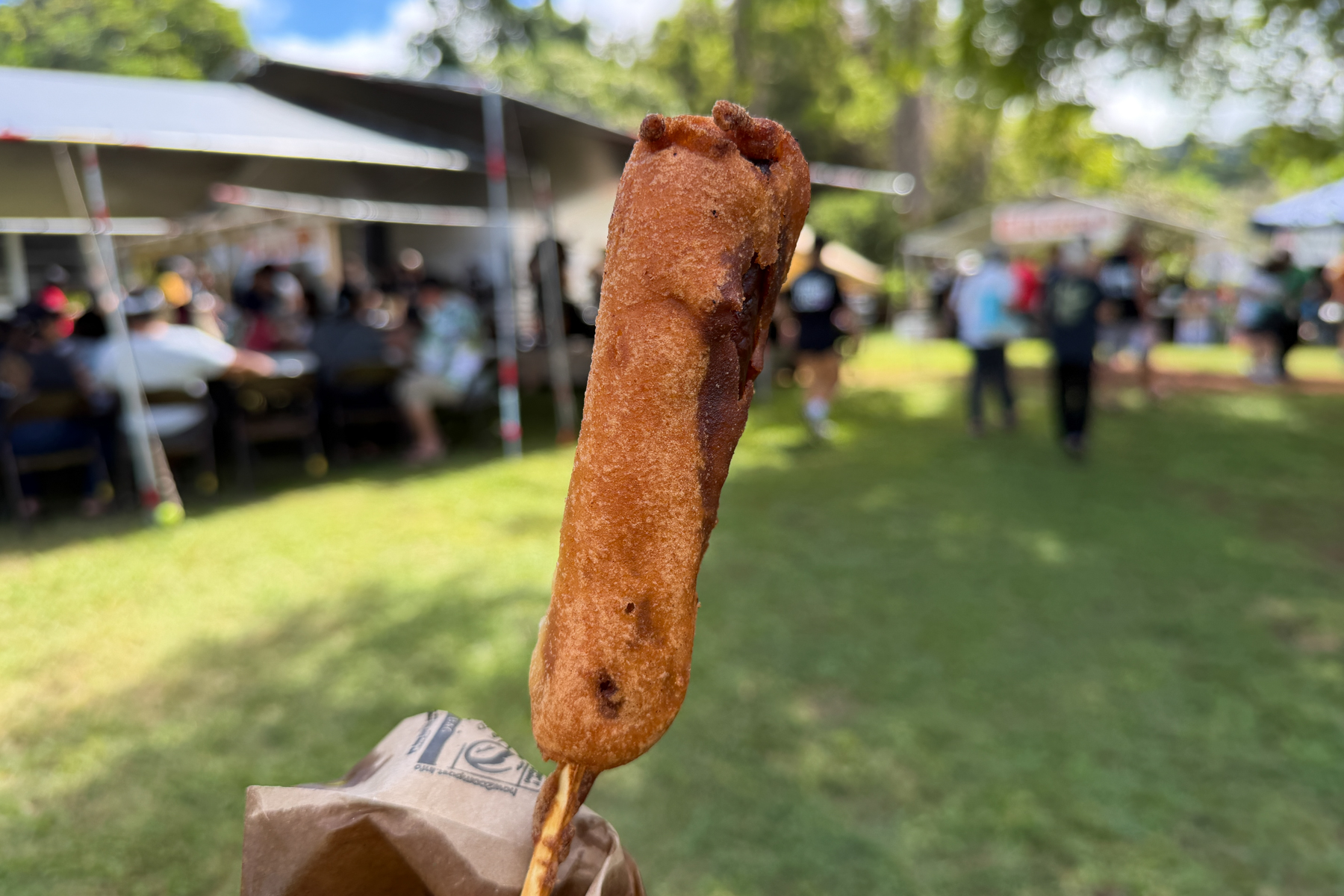 Tenrikyo Bazaar andagi hot dog.